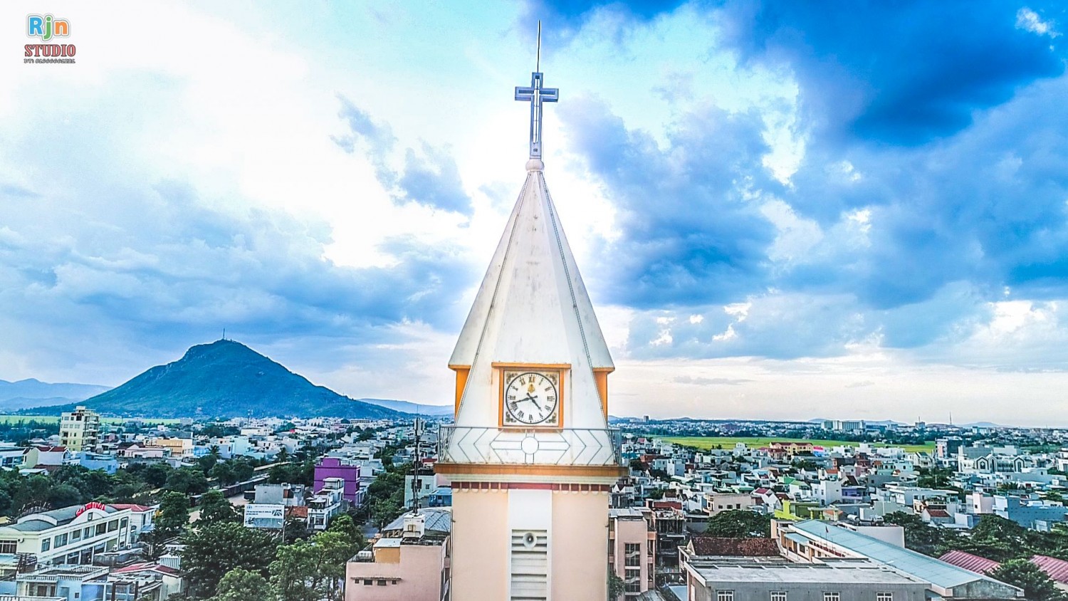 dic vu flycam phu yen