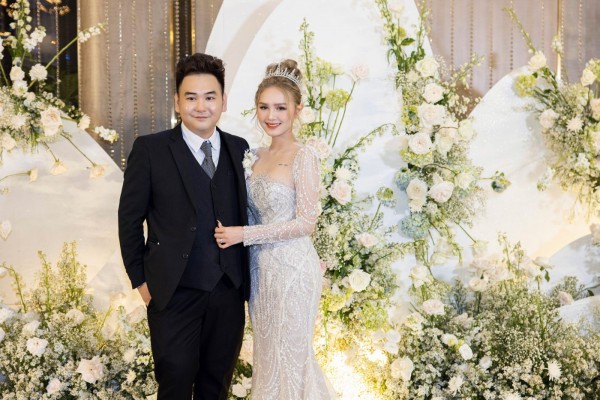 tat tan tat ve ao cuoi dep tuy hoa phu yen duoi ca cho nang dau 2
